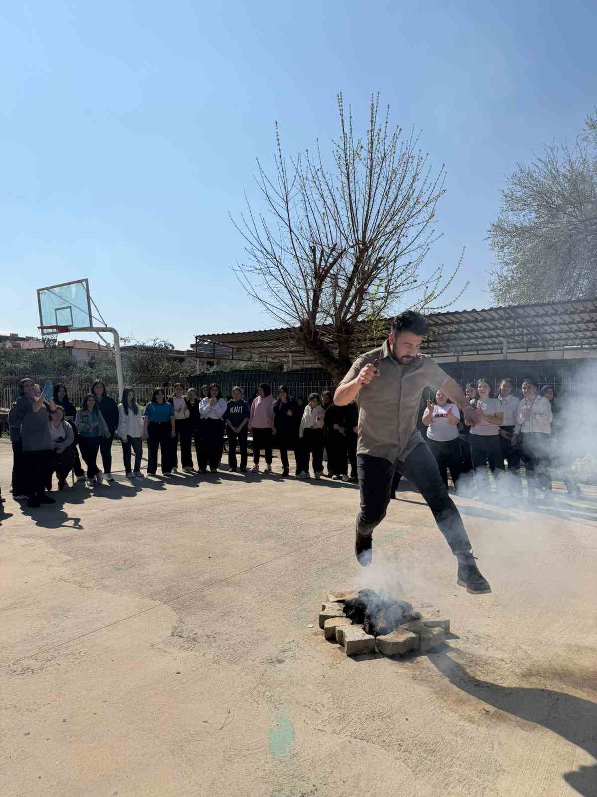 Sarıgöl’de Nevruz coşkusu

