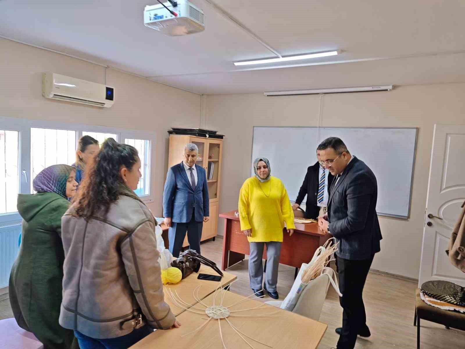 Sarıgöl’de okullarda büyük dönüşüm
