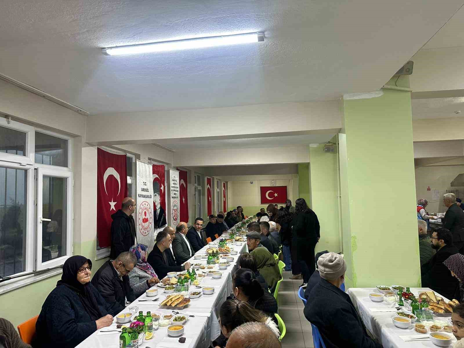 Sarıgöl’de şehit aileleri ve gaziler onuruna iftar programı

