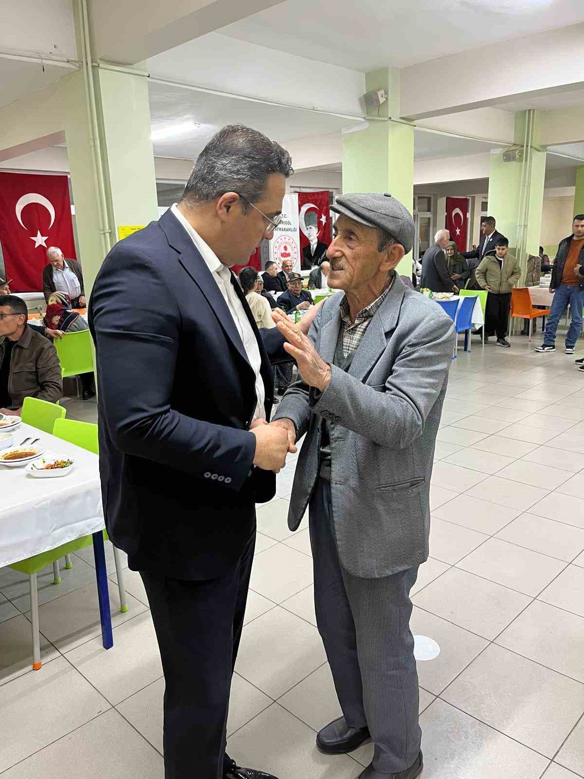 Sarıgöl’de şehit aileleri ve gaziler onuruna iftar programı
