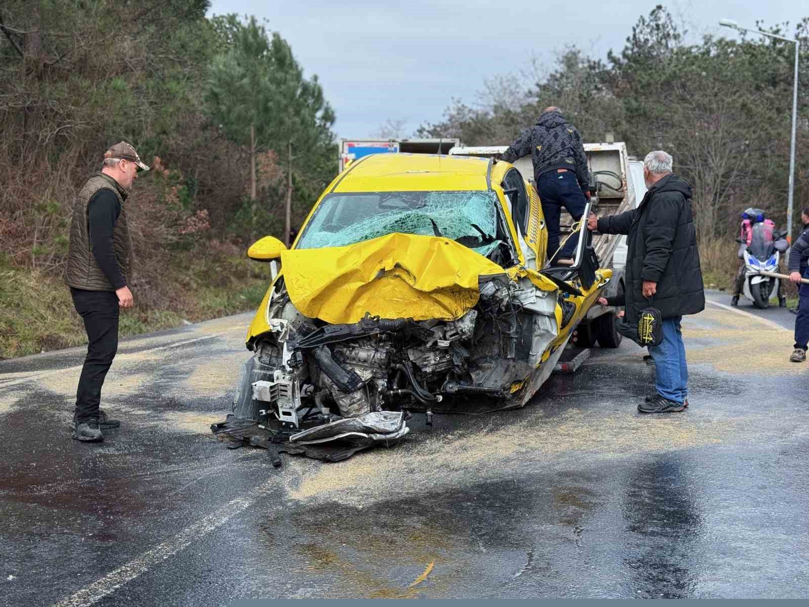 Sarıyer’de hatalı sollama zincirleme kazaya neden oldu: 1 ölü, 4 yaralı
