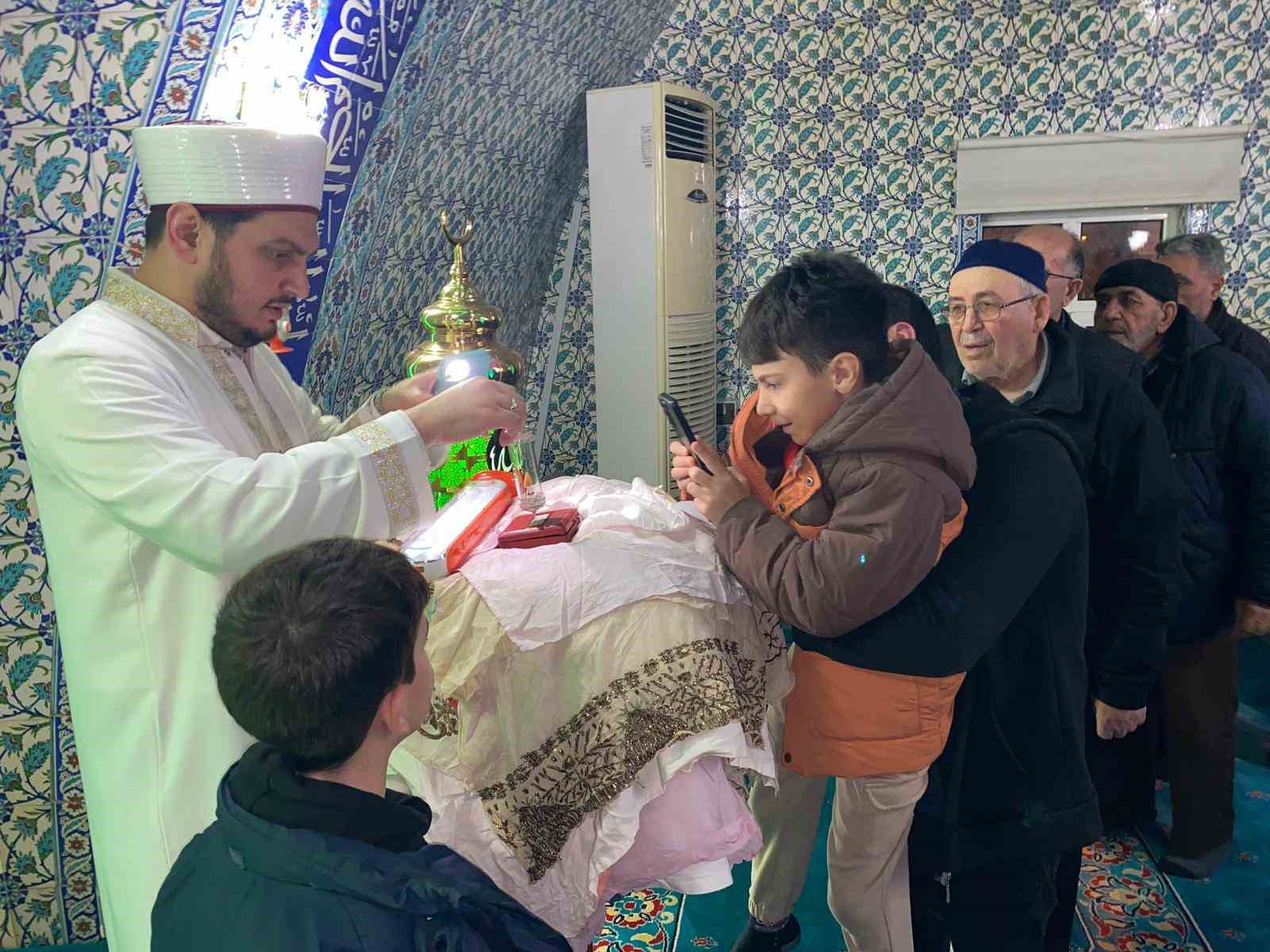 Şarköy’de Sakal-ı Şerif ziyareti yoğun ilgi gördü
