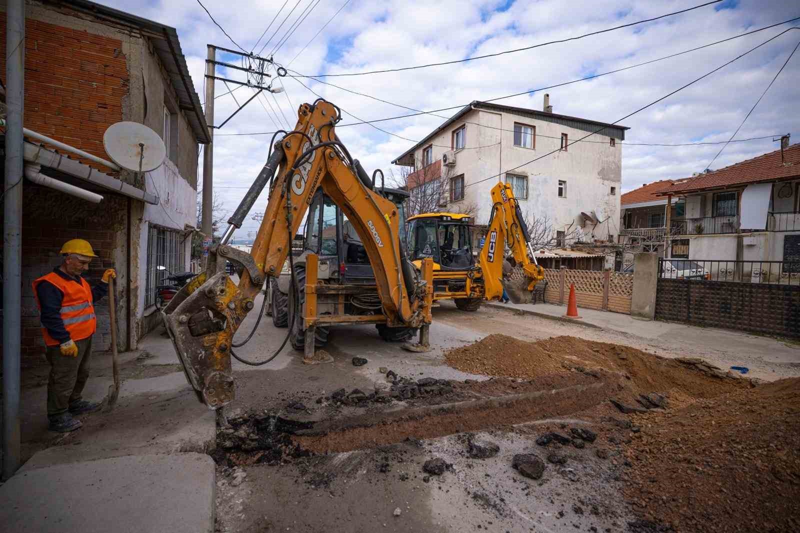 Sarnıç’ta içme suyu yatırımı hızla ilerliyor
