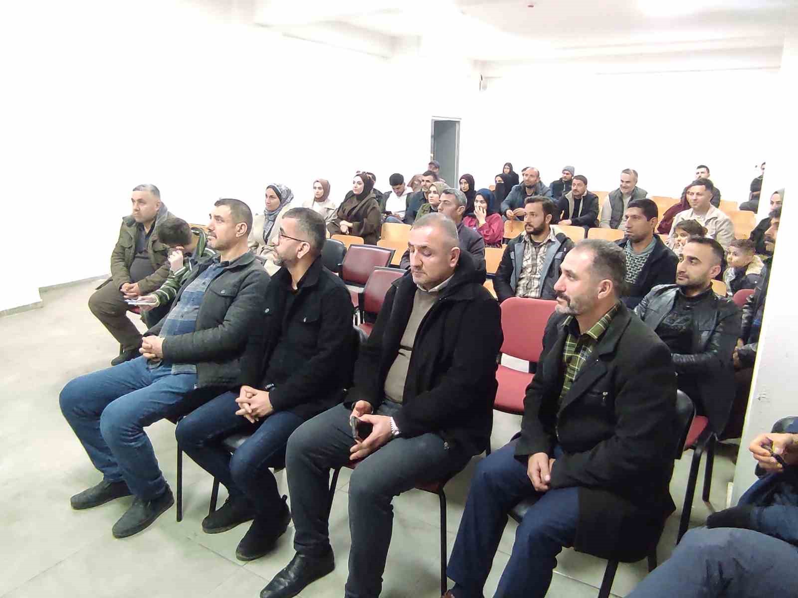 Sason’da arıcılığı geliştirme projesi kapsamında 70 adaya eğitim verildi
