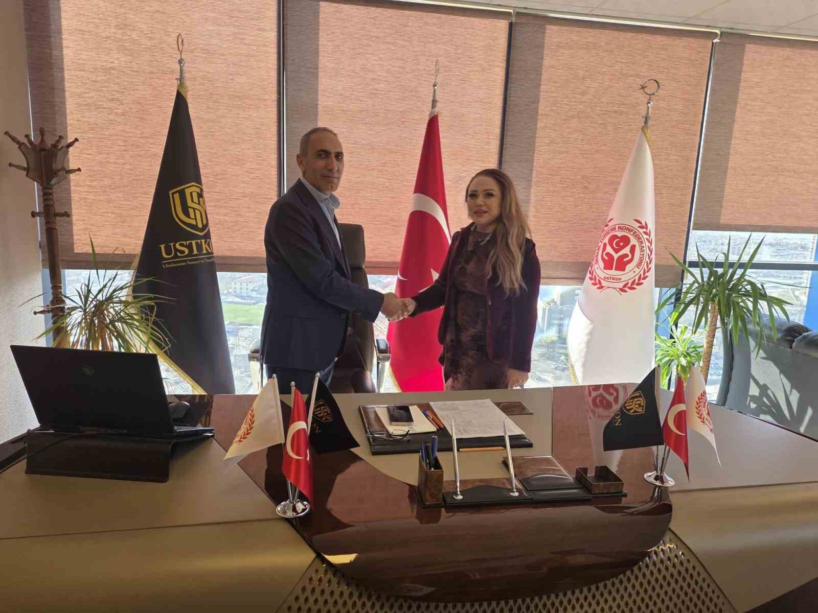 Satkof ve Ustkon İzmir İl Başkanlığı ofisi yönetim buluşması gerçekleştirildi
