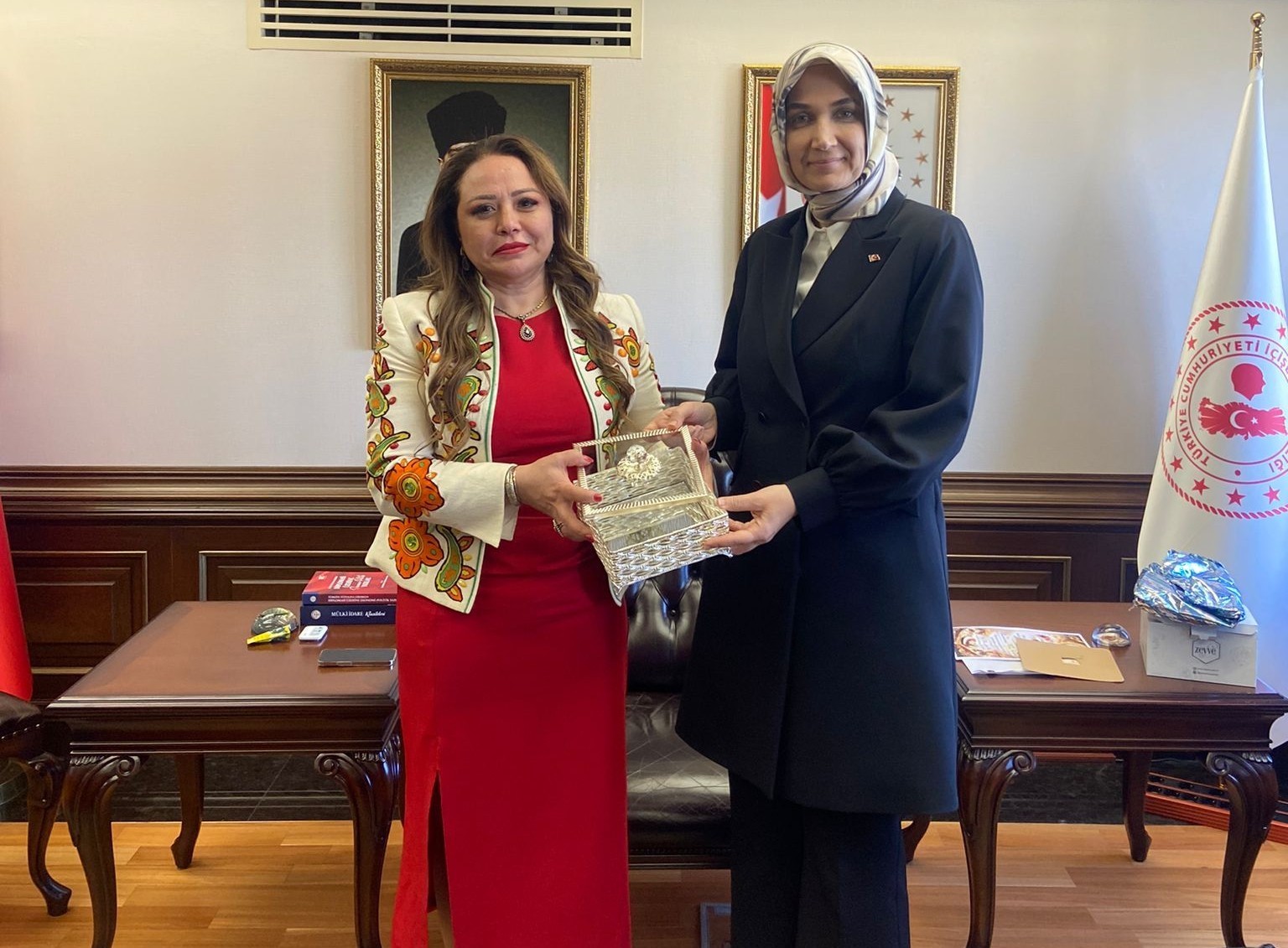 SATKOF ve USTKON’dan Bakan Yardımcısı Yiğitbaşı’na ziyaret
SATKOF ve USTKON’dan Bakan Yardımcısı Yiğitbaşı’na ziyaret