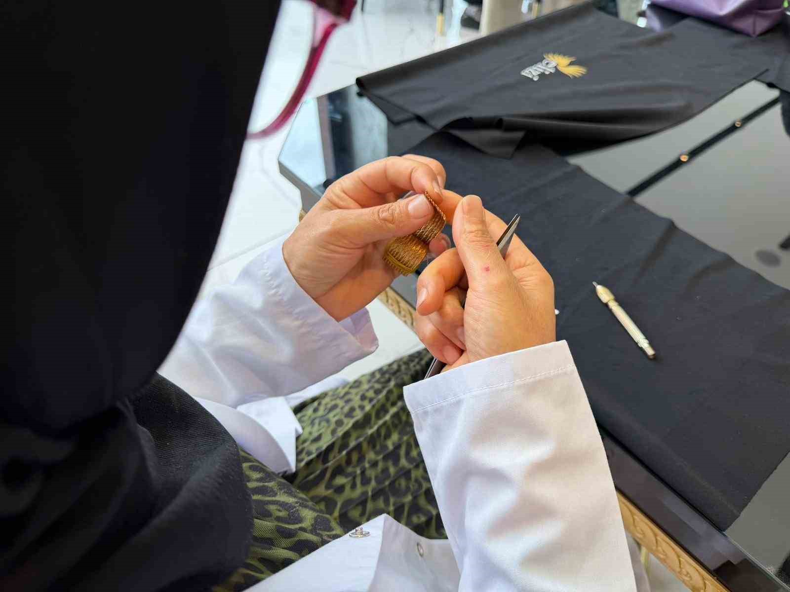 Savaşçıların zırhından düğünlerin baş tacına
Savaşçıların zırhından düğünlerin baş tacına