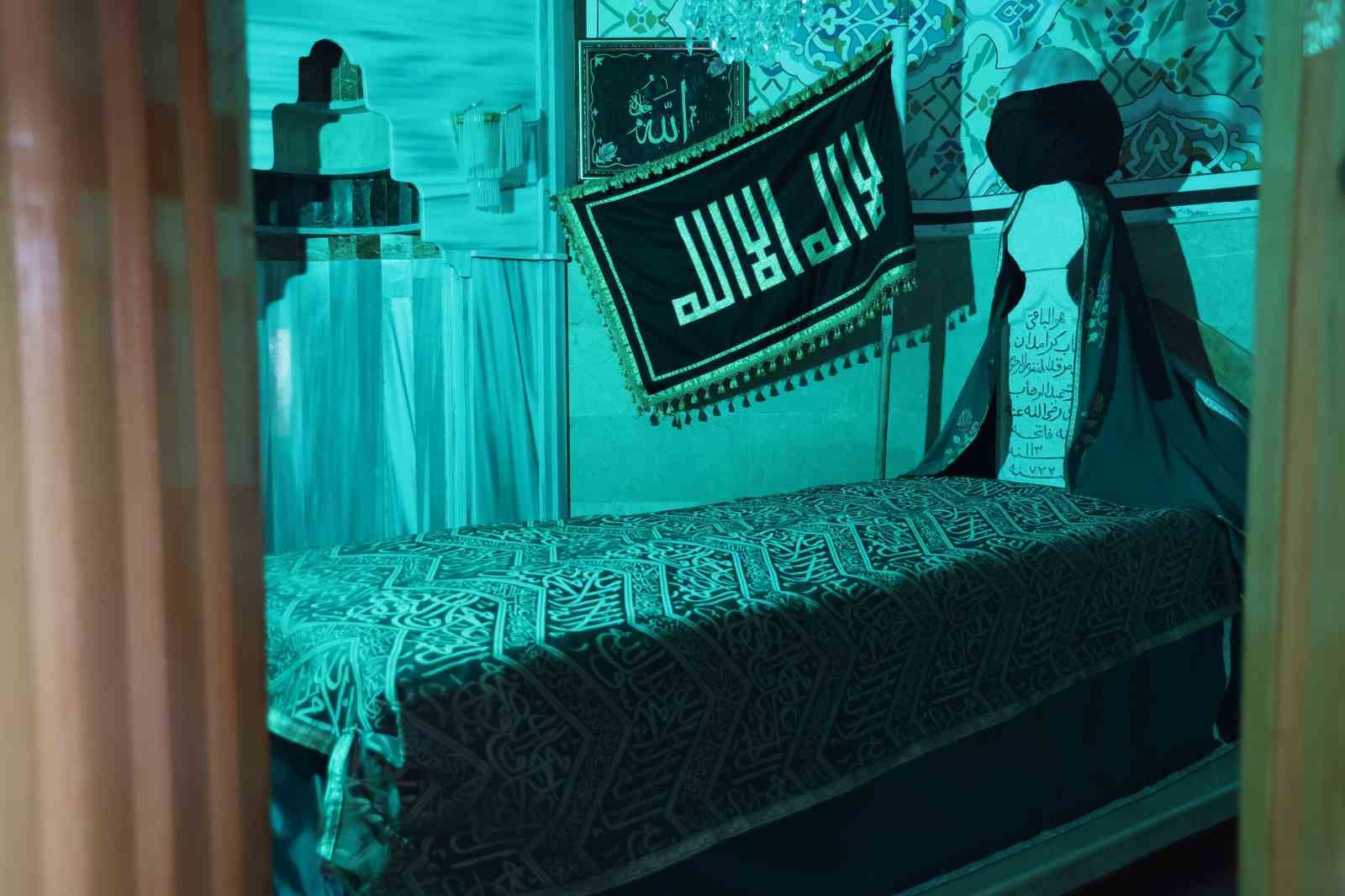 Savaşta şehit düştü, naaşı rüya üzerine uçurumun kenarına taşındı
Savaşta şehit düştü, naaşı rüya üzerine uçurumun kenarına taşındı