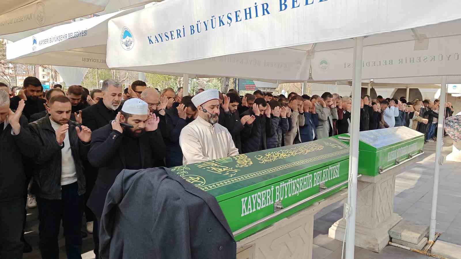 Sedat Kılınç’ın babası son yolculuğuna uğurlandı
