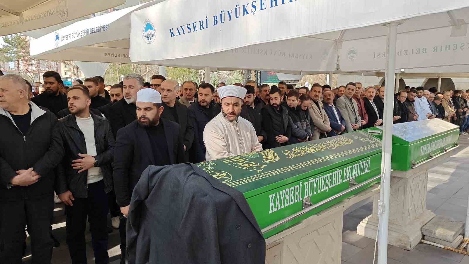 Sedat Kılınç’ın babası son yolculuğuna uğurlandı
