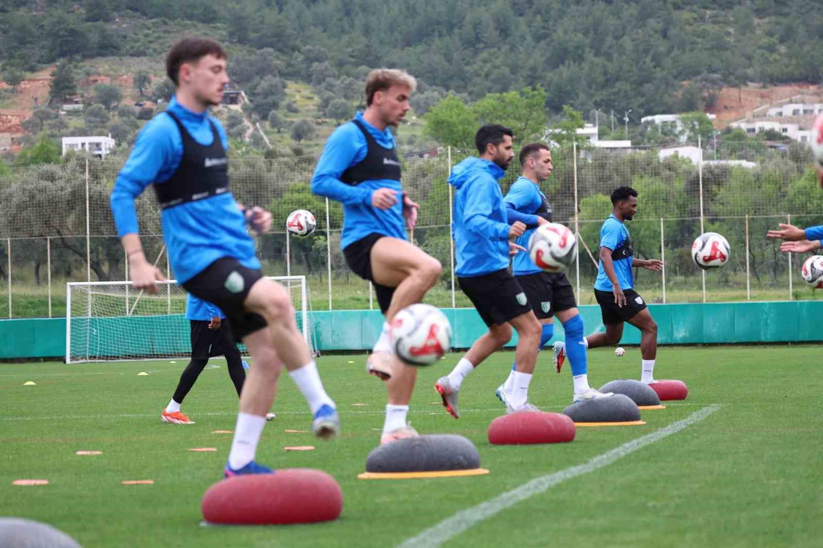 Sefer Yılmaz: "İnşallah bu hafta yeniden bir seri başlatıp play-off’a moralli girmek istiyoruz"
