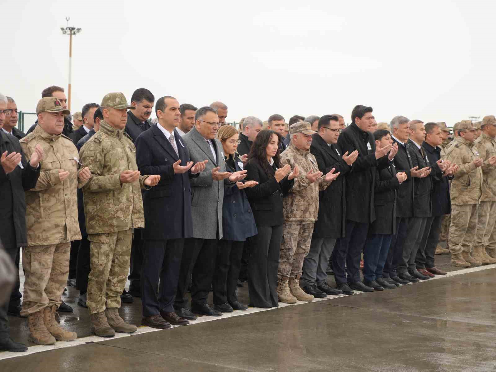 Şehit Akarsel’in naaşı memleketine uğurlandı
