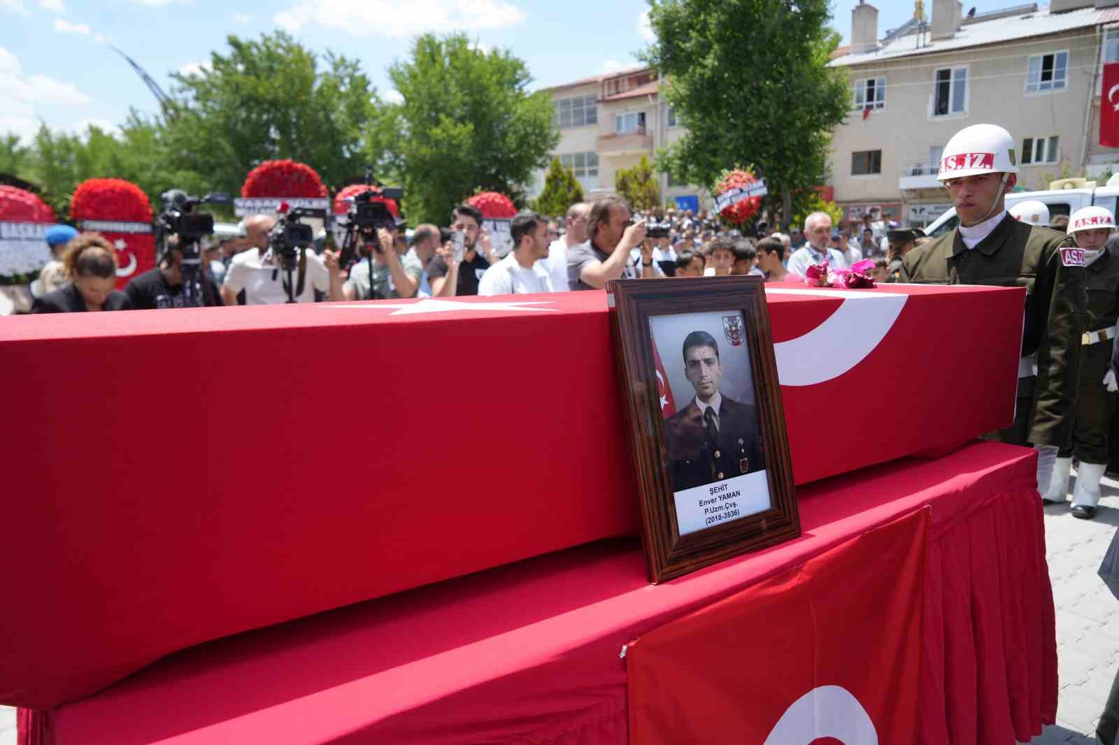 Şehit Enver Yaman’ın adı Edikli Çok Programlı Anadolu Lisesi’nde yaşatılacak
