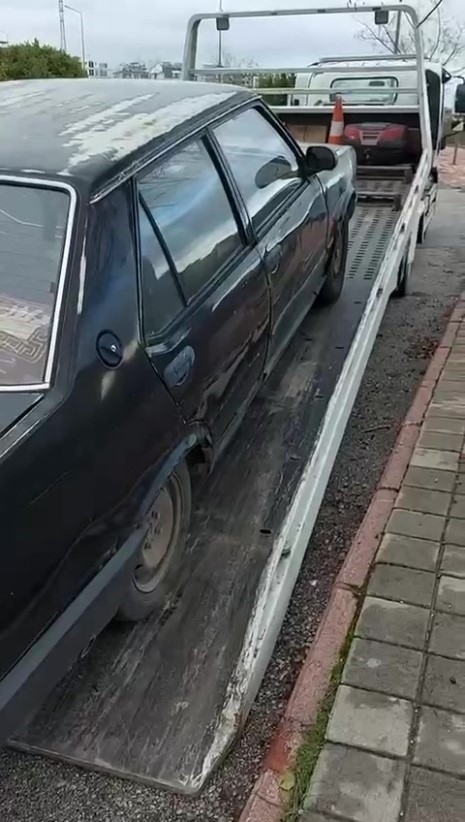 Şehit kardeşine küfreden milletvekiline hakaret etti, davayı kaybedince aracı haczedildi
