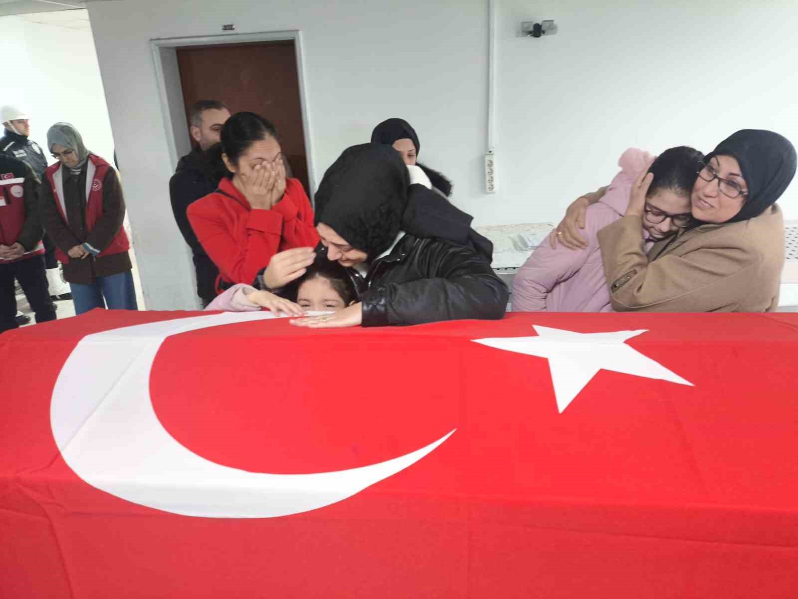 Şehit polis memuru Aydın’dan memleketine uğurlandı

