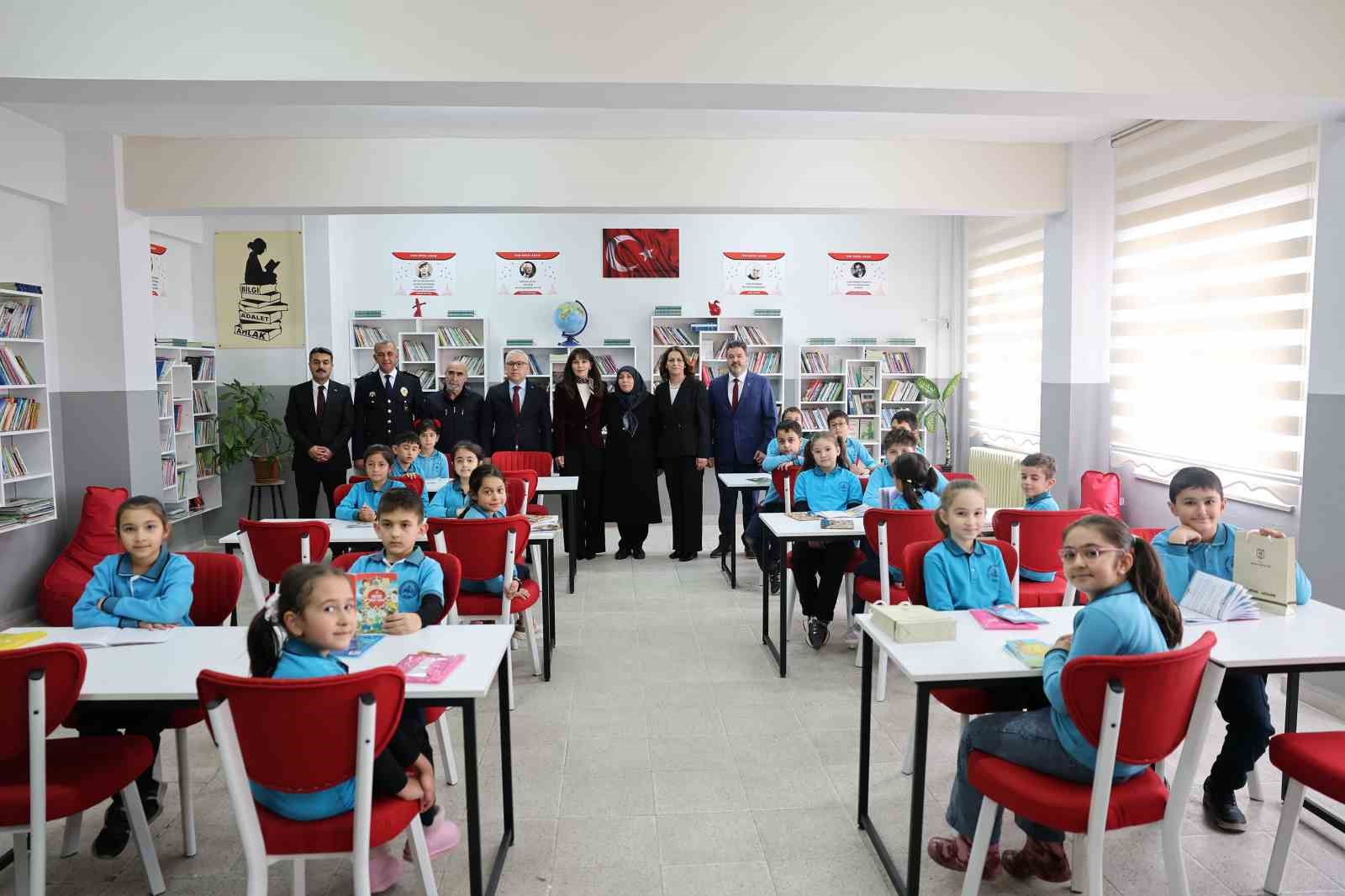 Şehit polis Şeyda Yılmaz’ın adı kütüphanede yaşatılacak
