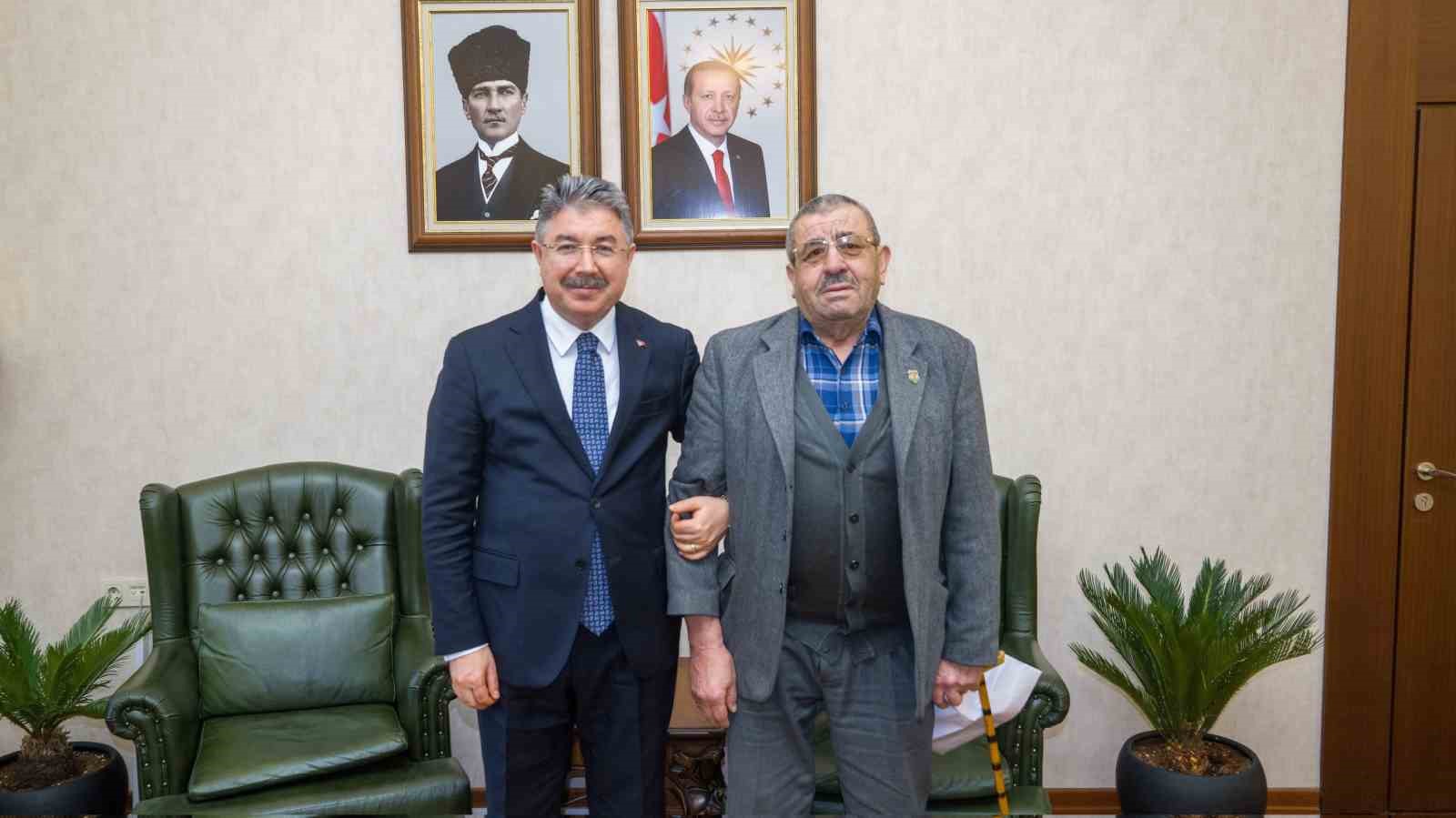 Şehit ve gazi ailelerinden Vali Yılmaz’a ziyaret
