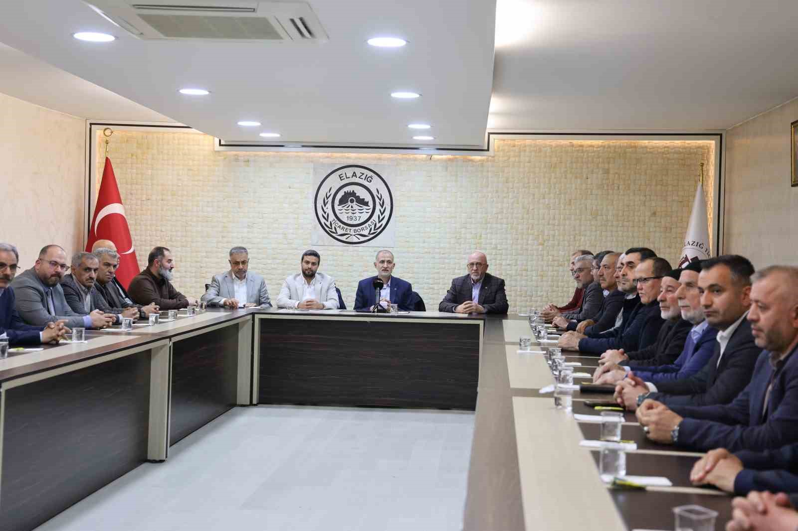 Şehit Yahya Sinvar’ın hücre arkadaşı Kutayşi: "Bizler sadece işgalci İsrail ile değil, bütün batı ülkeleri ve haçlı zihniyeti ile savaşıyoruz"
