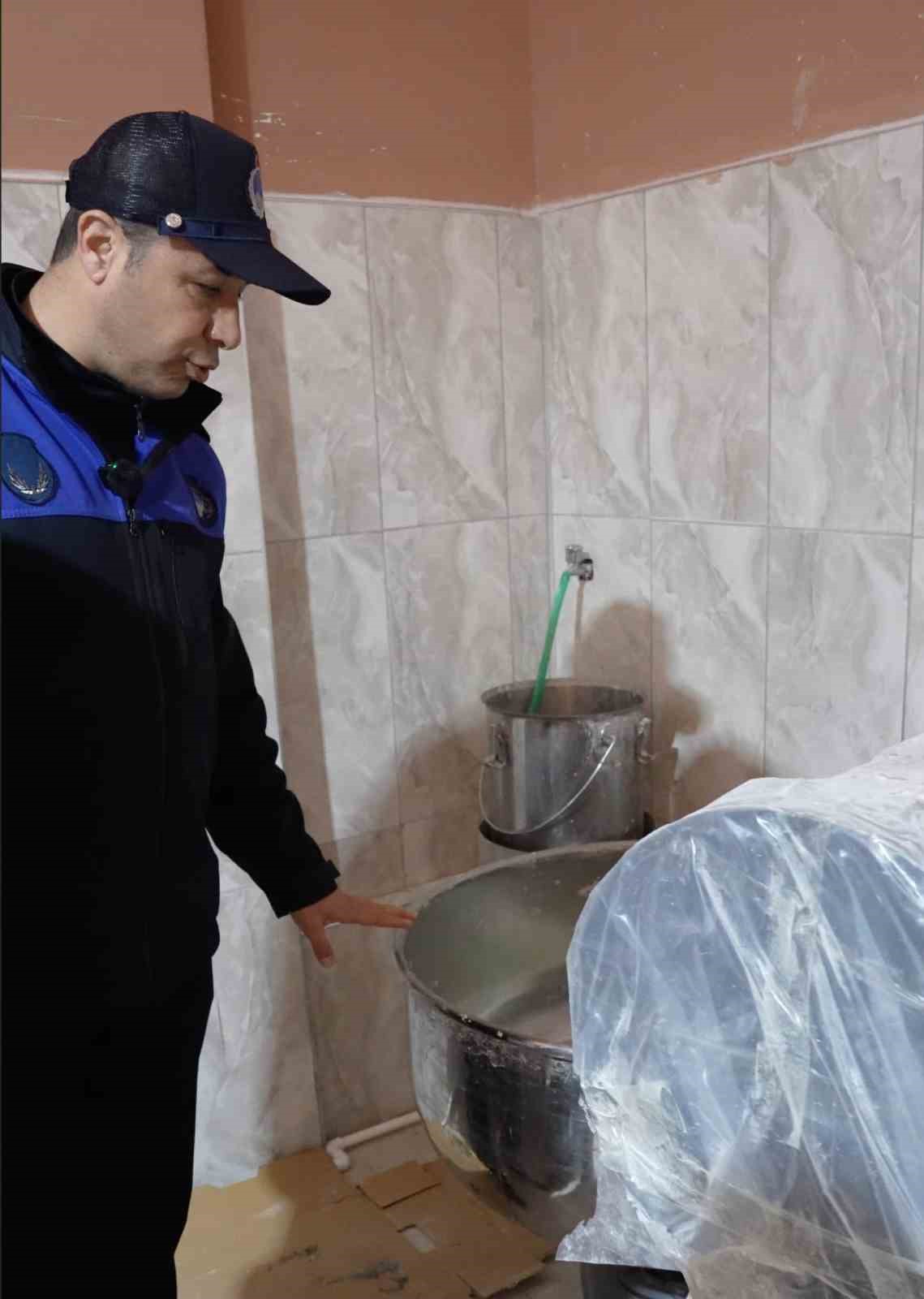 Şehitkamil’de gıda güvenliği için sıkı denetim
Şehitkamil’de gıda güvenliği için sıkı denetim