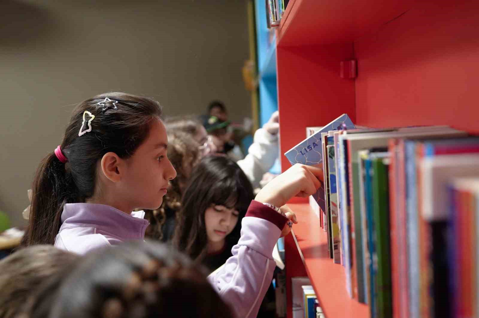 Şehitkamil’de kütüphaneler haftası etkinliklerle kutlandı
Şehitkamil’de kütüphaneler haftası etkinliklerle kutlandı