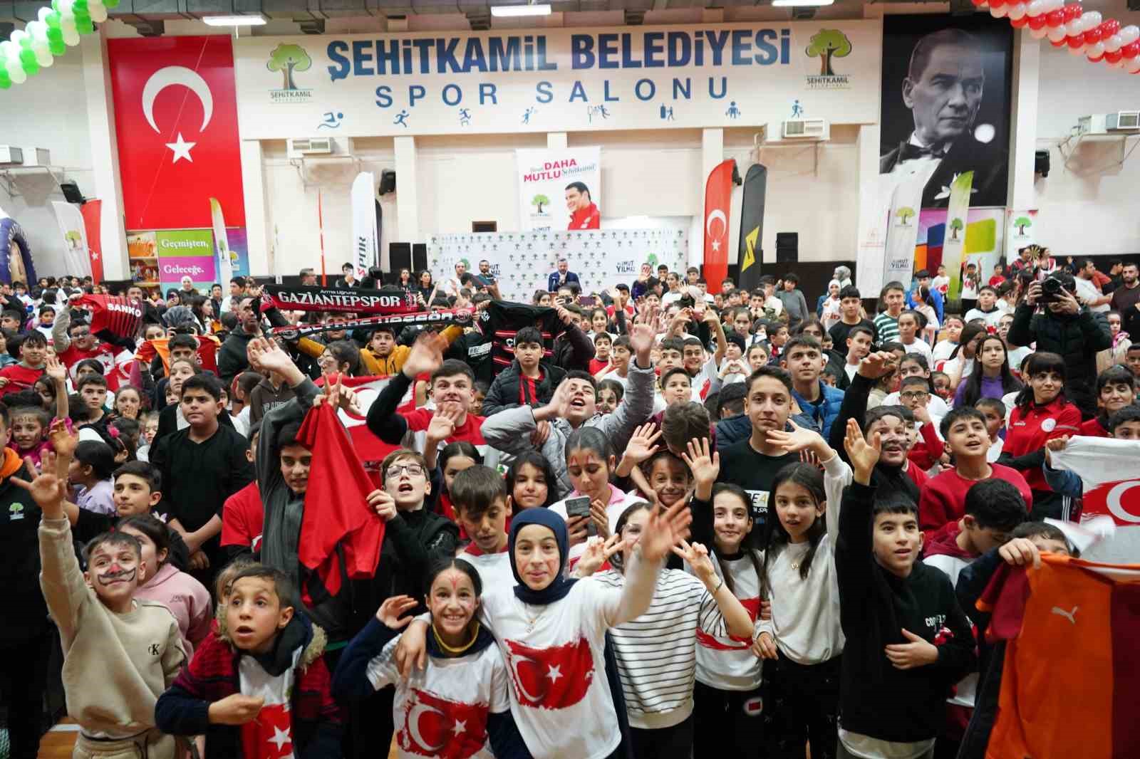 Şehitkamil’de spor dolu buluşma
