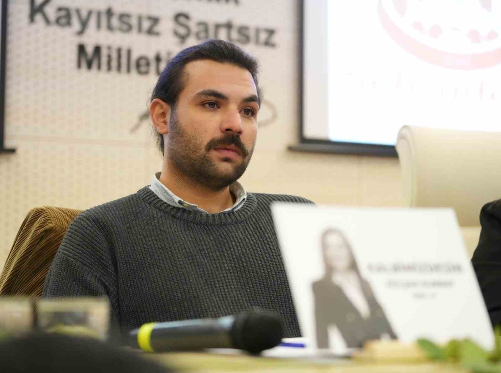 Şehzadeler Belediyesi’nde Başkan Yardımcılığına Esenkaya ve Yılmaz atandı
