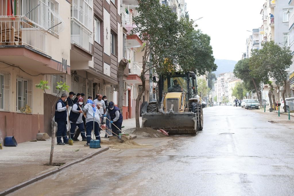 Şehzadelerin dönüşen mahallelerinde kapsamlı temizlik
