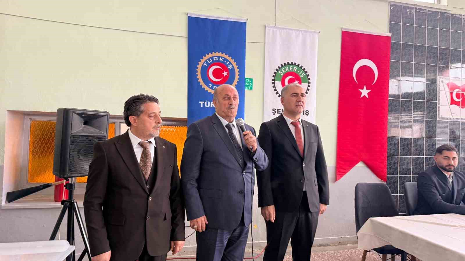 Şeker-İş Ağrı Şube Başkanlığına Önder Doğan seçildi
Şeker-İş Ağrı Şube Başkanlığına Önder Doğan seçildi