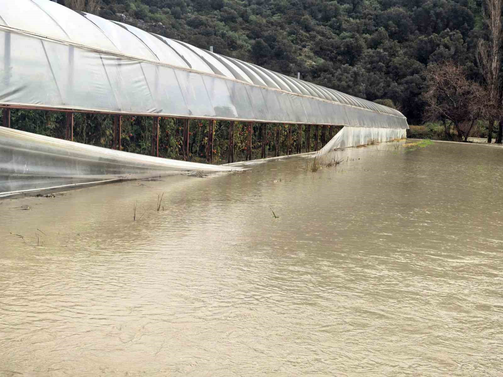 Sel afetinde zarar gören alanlarda ön hasar tespit çalışmaları başladı
