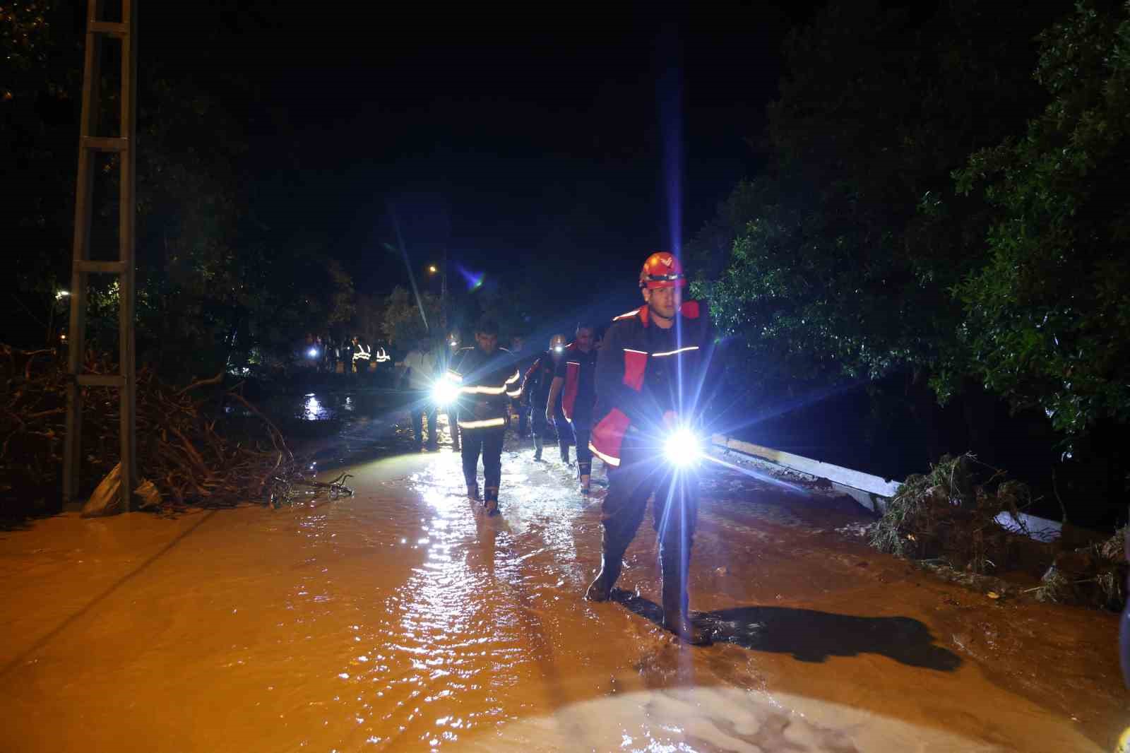 Sel felaketini yaşayanlar o anları anlattı: "Her şey bir saatte oldu"
