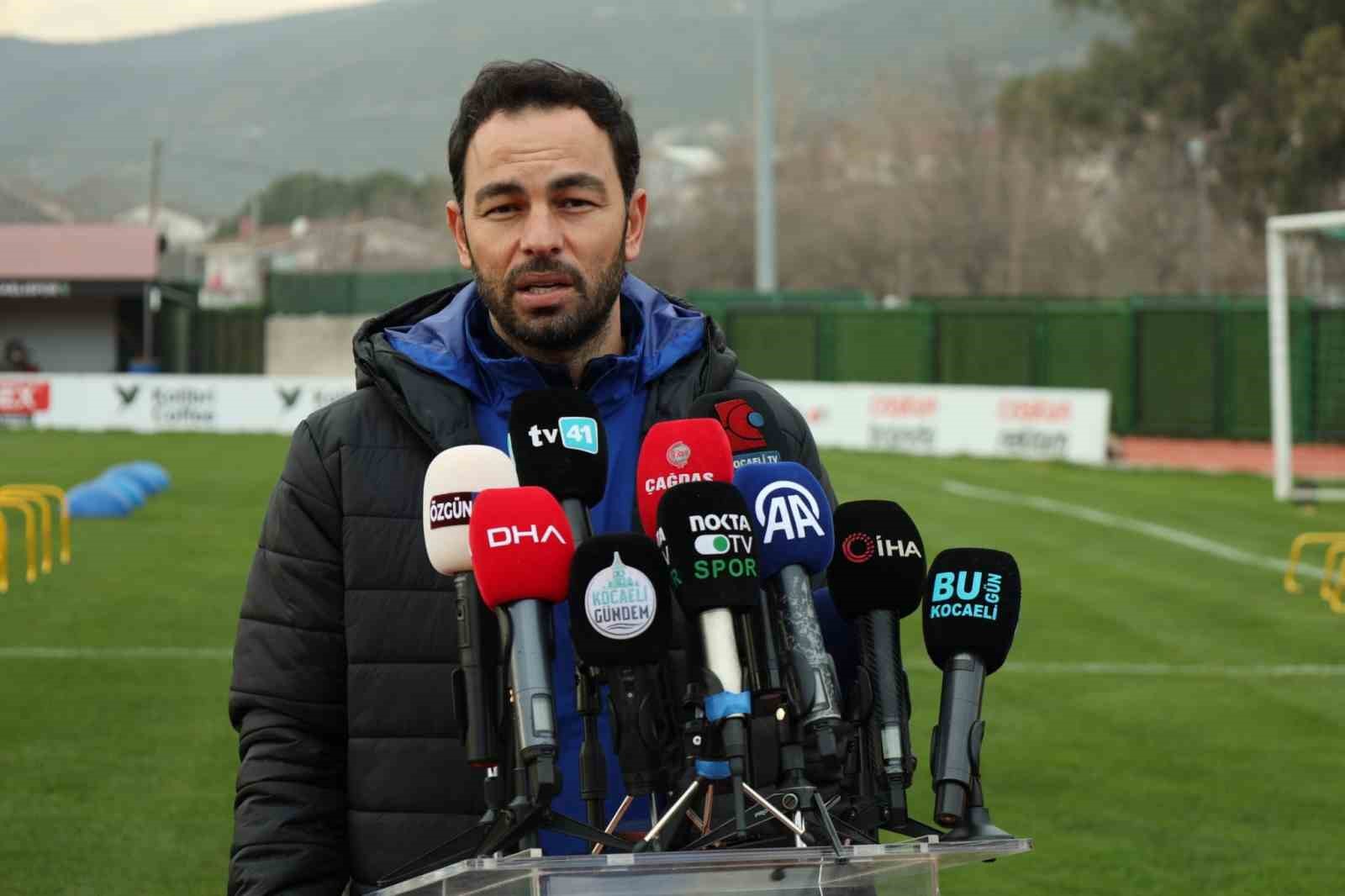 Selçuk İnan: "Fenerbahçe maçında kazanmak için sahaya çıkacağız"
