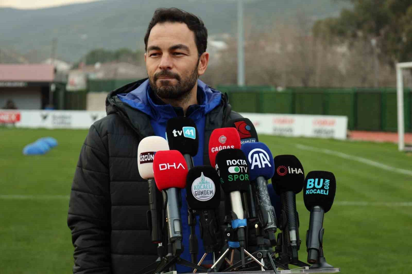 Selçuk İnan: "Fenerbahçe maçında kazanmak için sahaya çıkacağız"
