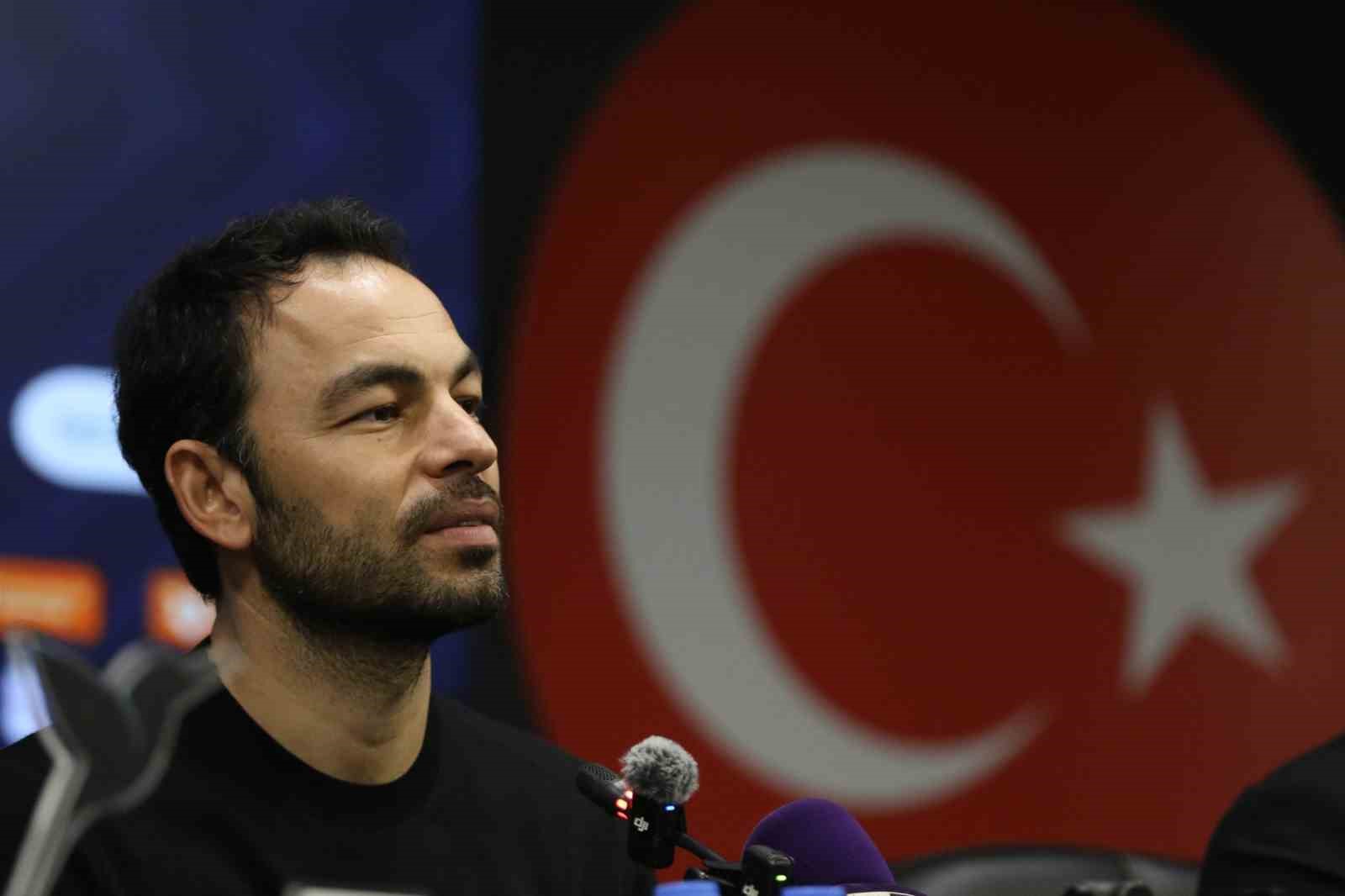 Selçuk İnan: "Hak edilmiş galibiyet oldu"
