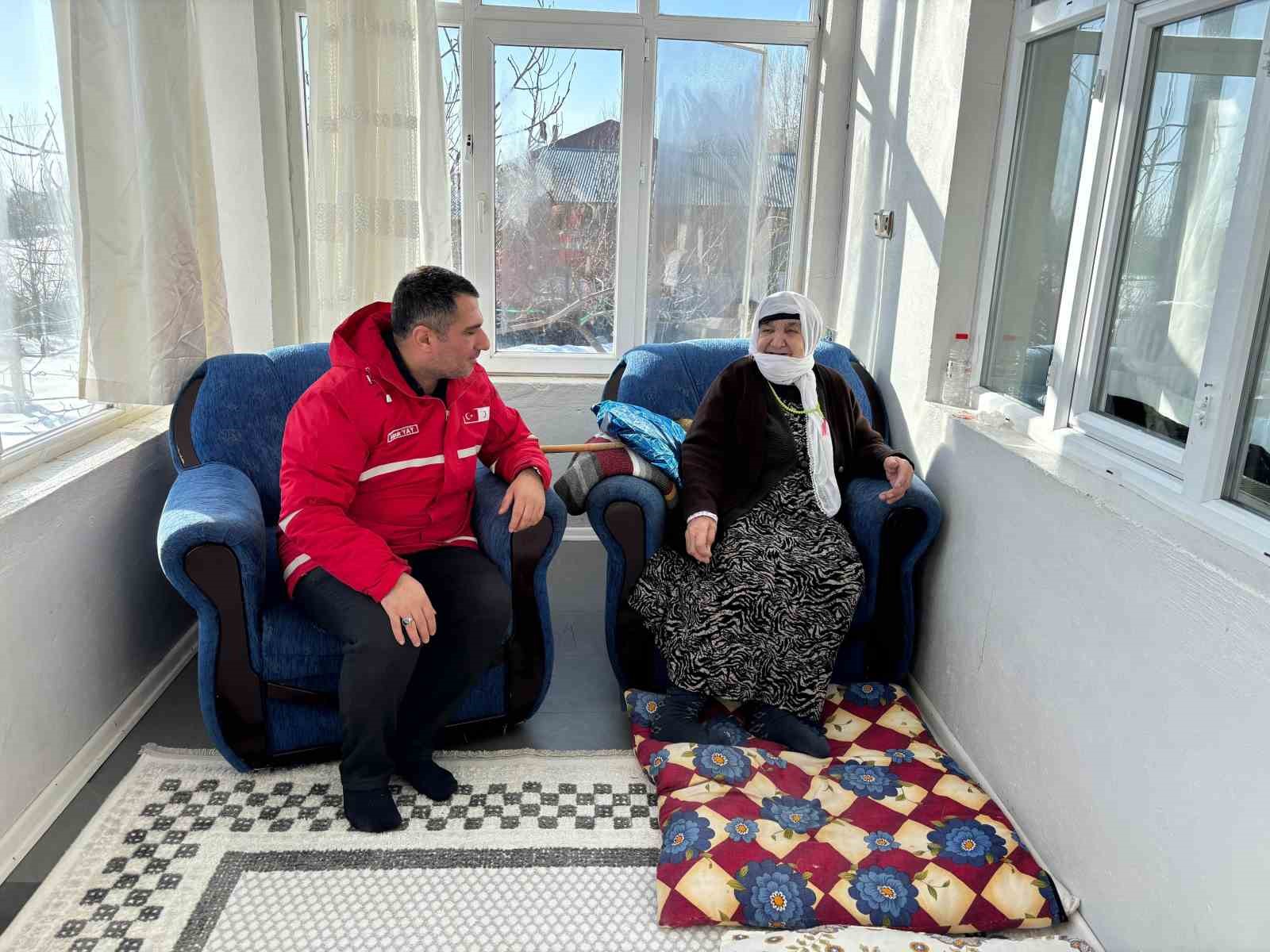 Selçuk Yay: "Büyüklerimiz bizim baş tacımızdır"
