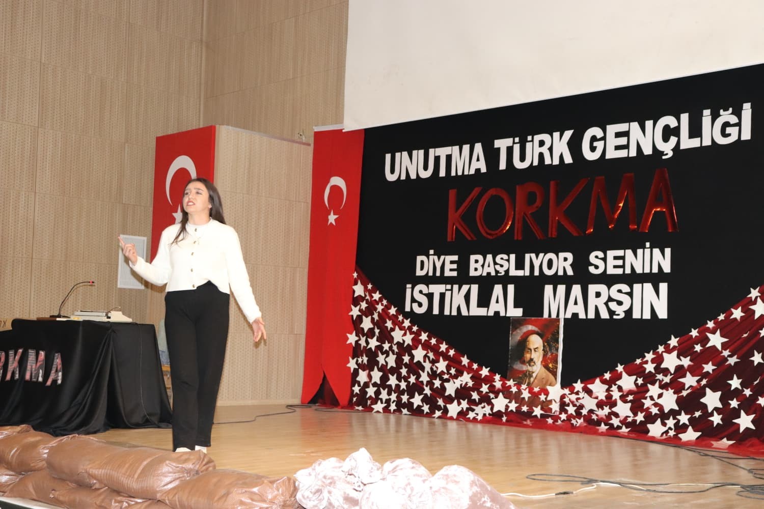 Selendi’de İstiklal Marşı’nın kabulünün 105. yılı anıldı
