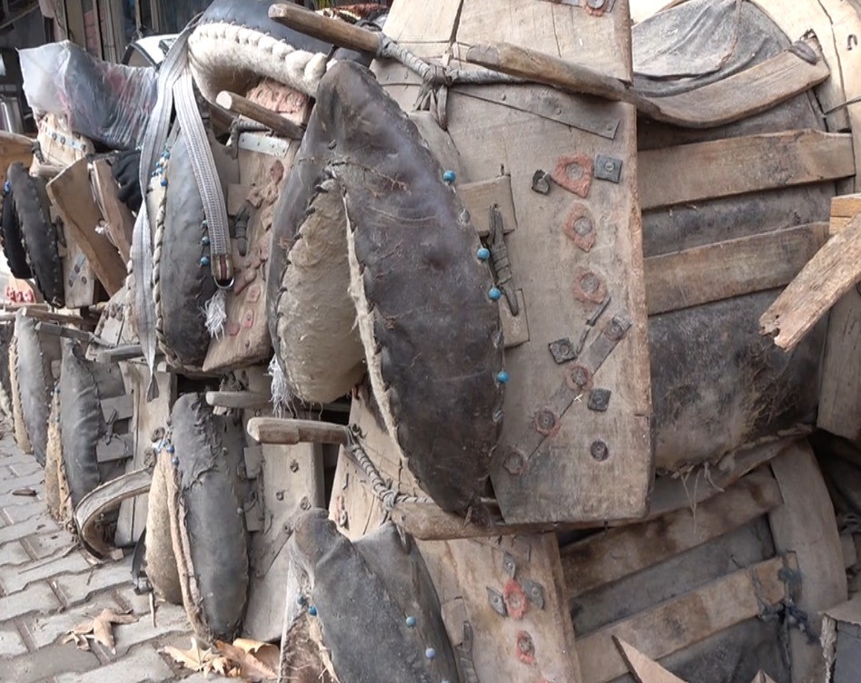 Semercilik mesleği Kahramanmaraş’ta yok olma noktasına geldi
Semercilik mesleği Kahramanmaraş’ta yok olma noktasına geldi