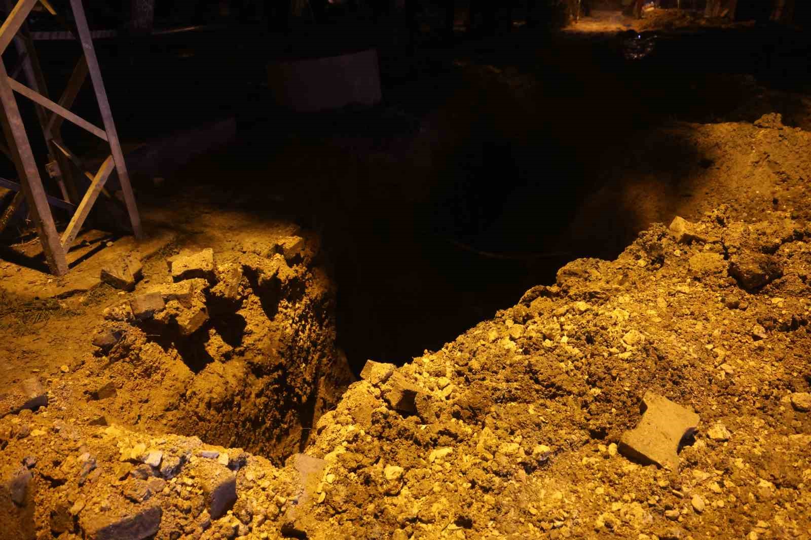 "Senin vicdanın kabul ediyor mu" sözlerine aldırış etmeden kanalizasyona beton döken firmaya rekor ceza
"Senin vicdanın kabul ediyor mu" sözlerine aldırış etmeden kanalizasyona beton döken firmaya rekor ceza