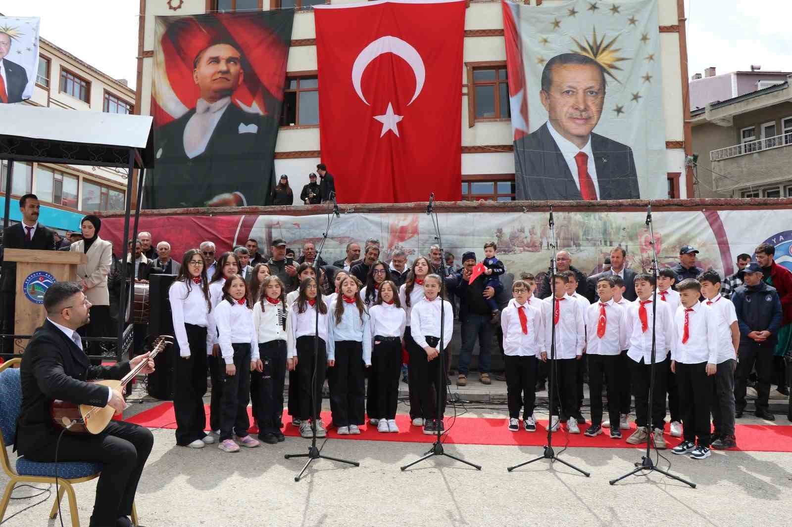 Şenkaya’da kurtuluş coşkusu
