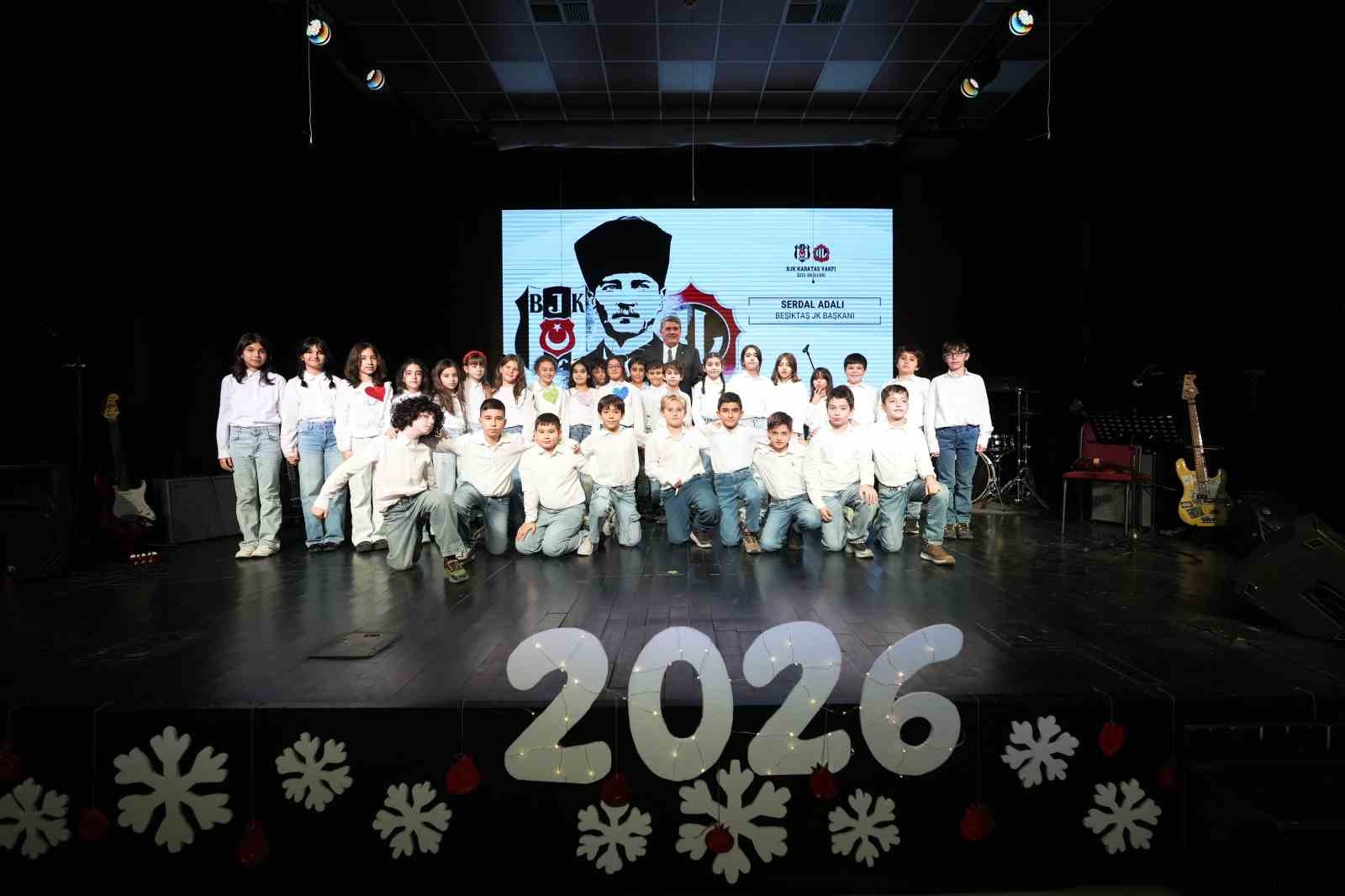 Serdal Adalı’dan, BJK-Kabataş Vakfı Okulları’na ziyaret
