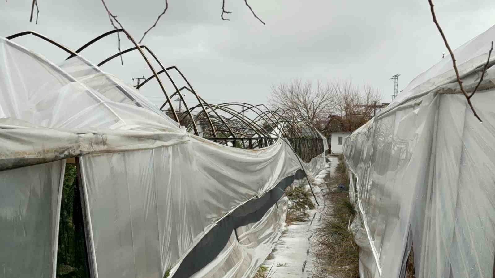 Seydikemer’de hortum, fırtına ve dolu seraları vurdu
