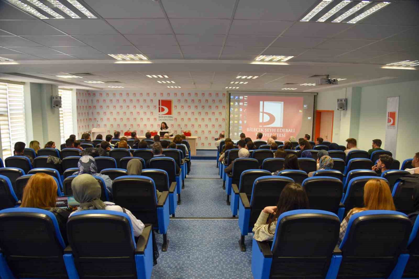 Şeyh Edebali, vefatının 700’üncü yılında anıldı
Şeyh Edebali, vefatının 700’üncü yılında anıldı