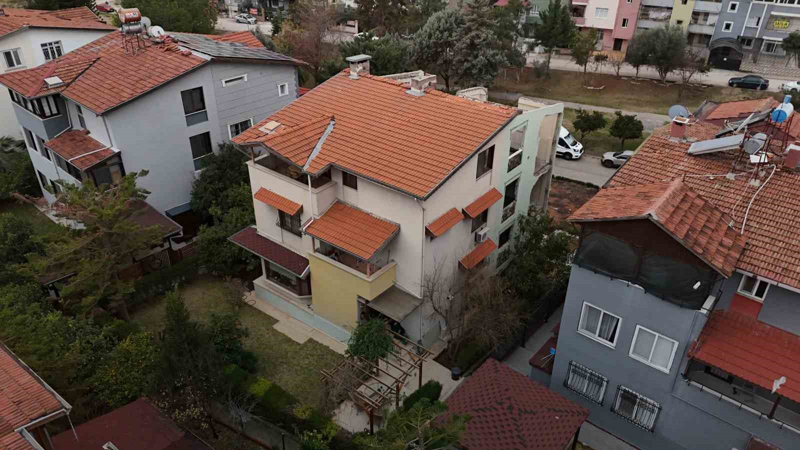 Seyhan Belediye Başkan Yardımcısı hakkında kaçak inşaat ve izinsiz tadilat başlattı iddiası
