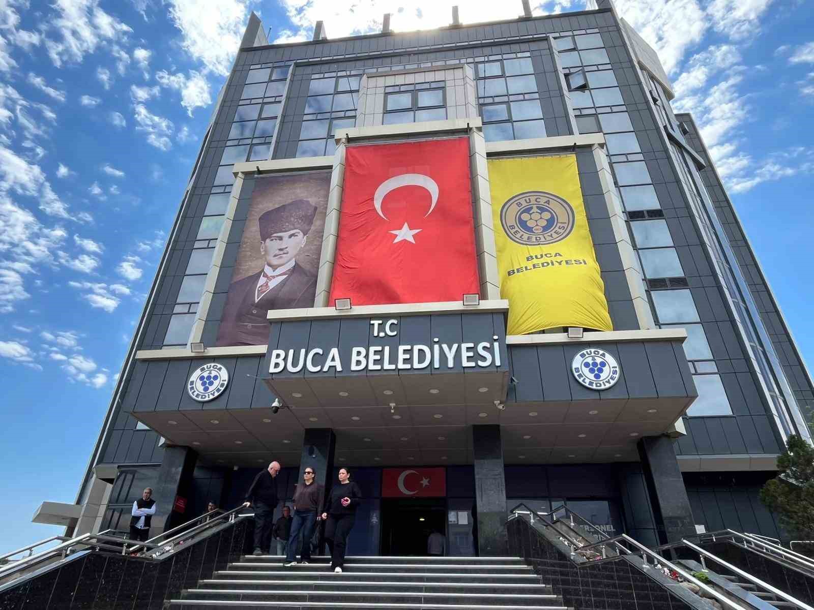 SGK’dan Buca Belediyesine ’bankamatik personeli’ incelemesi
