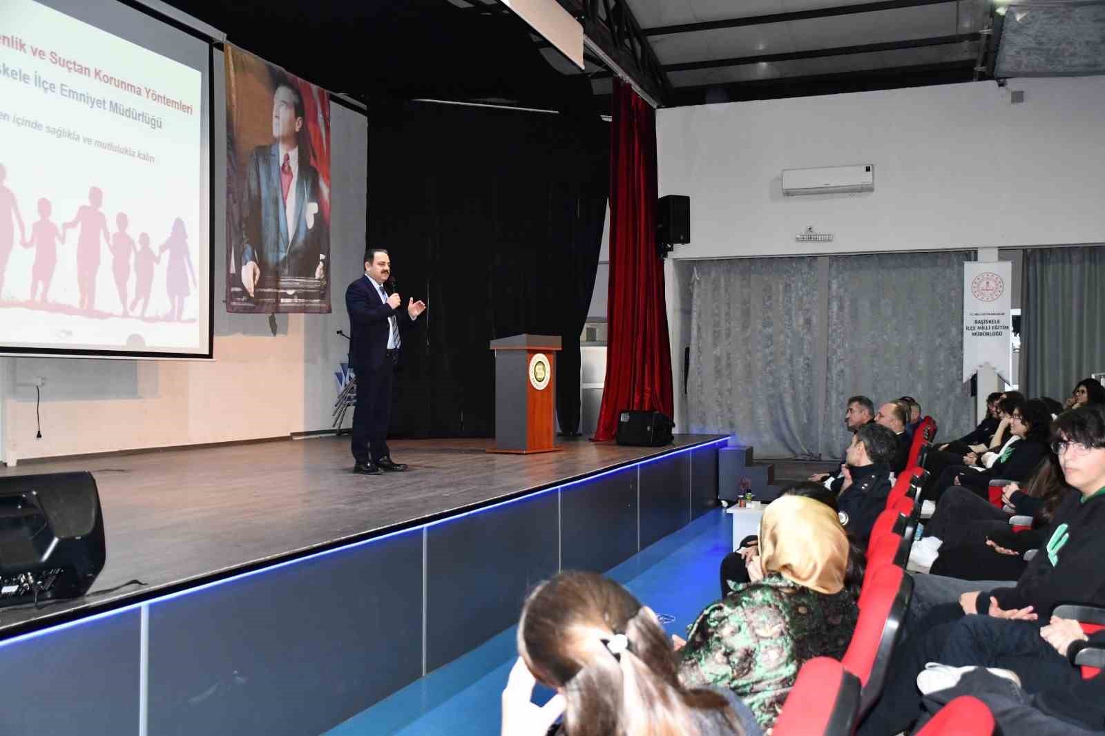 Siber tuzaklara karşı alarm: Okullarda koruyucu eğitim hamlesi
