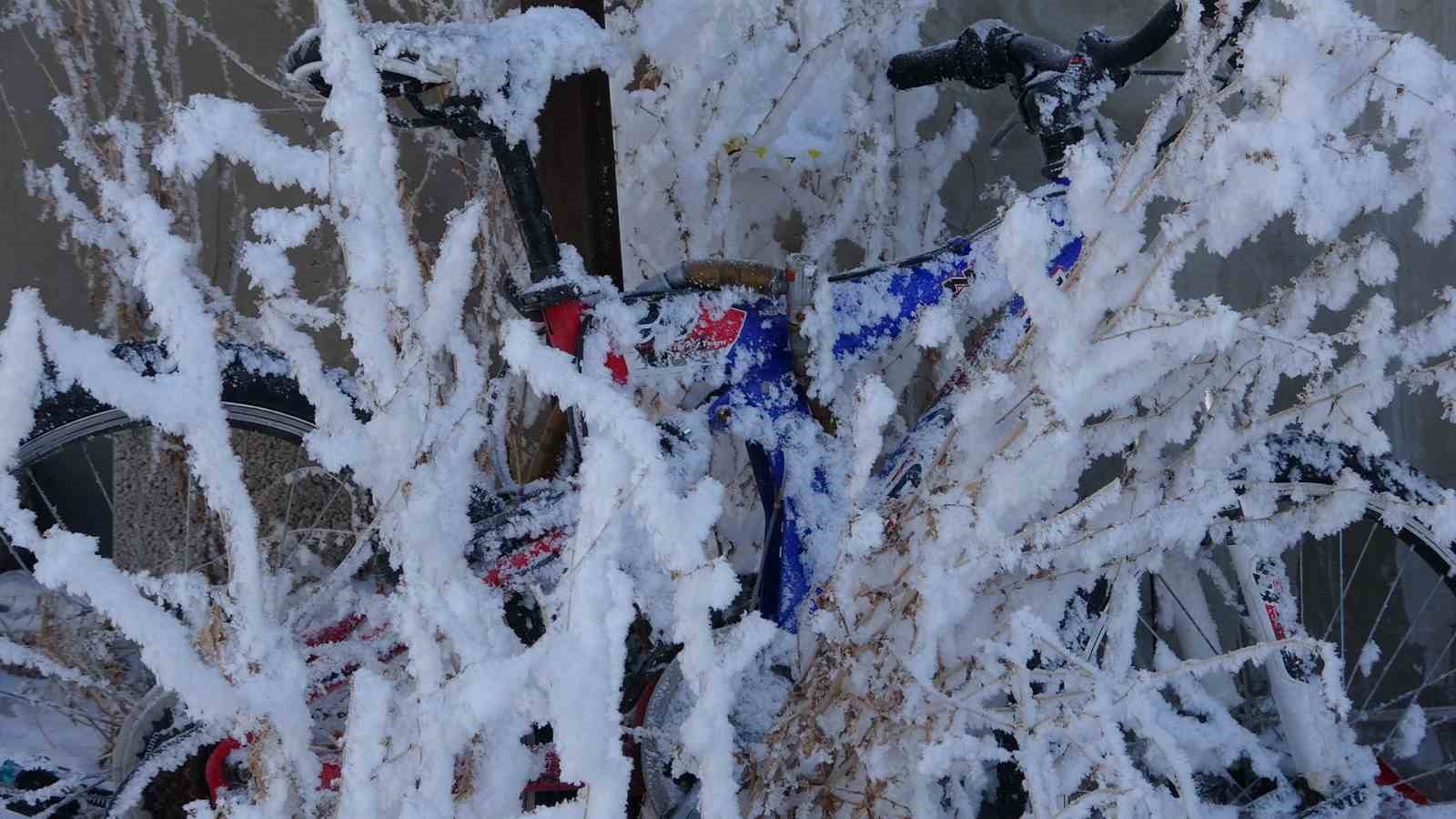 Sibirya soğukları hayatı olumsuz etkiliyor
