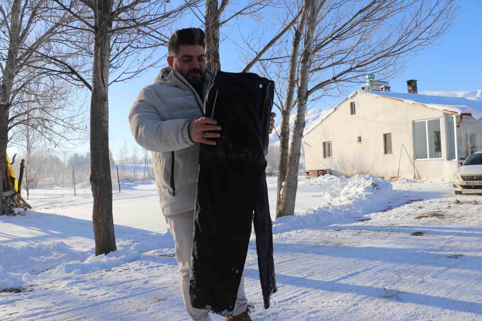 Sibirya soğukları Sivas’ı dondurdu, çamaşırlar kaskatı kesildi
