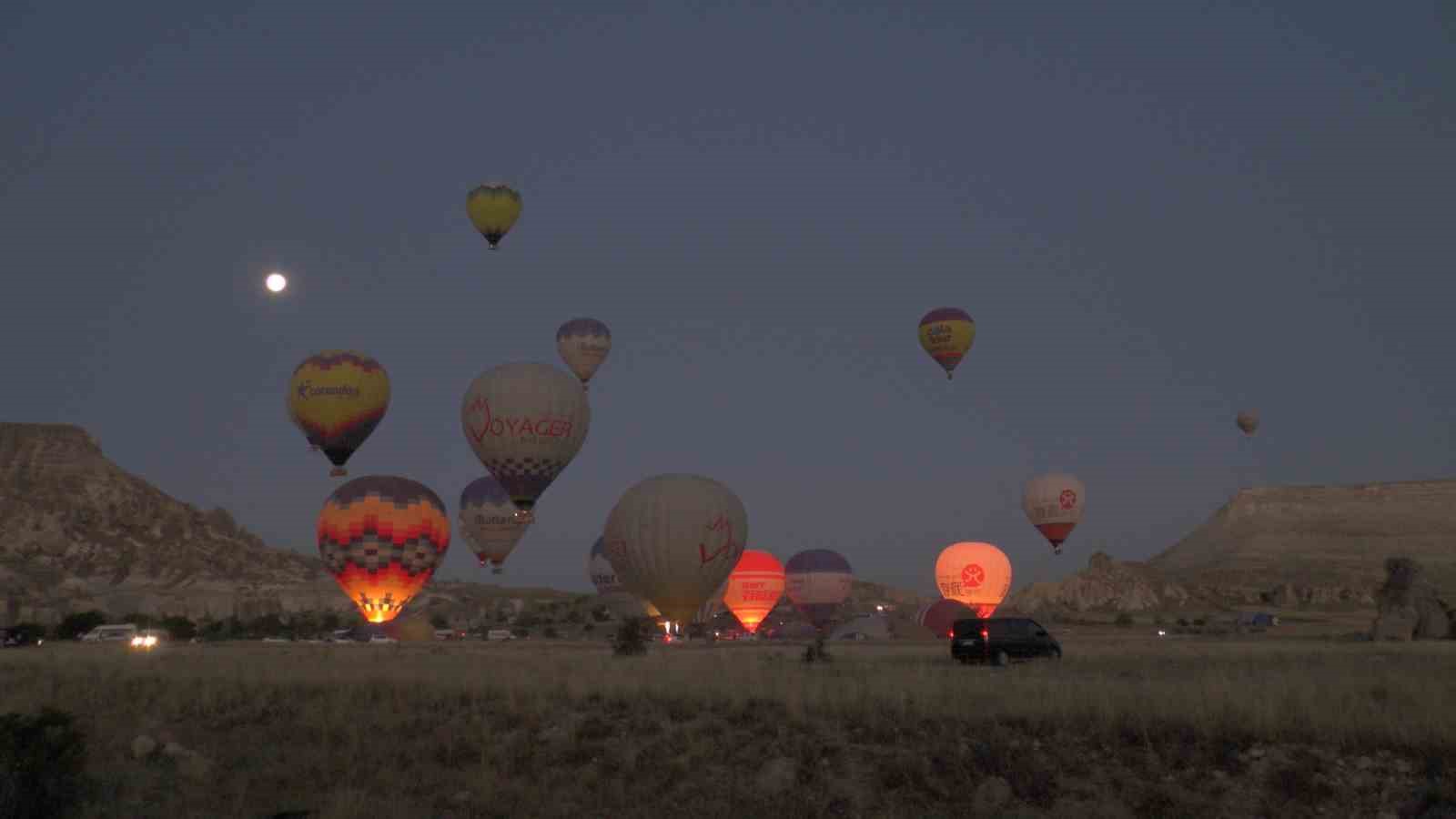 Sıcak hava balonlarına rüzgar engeli
