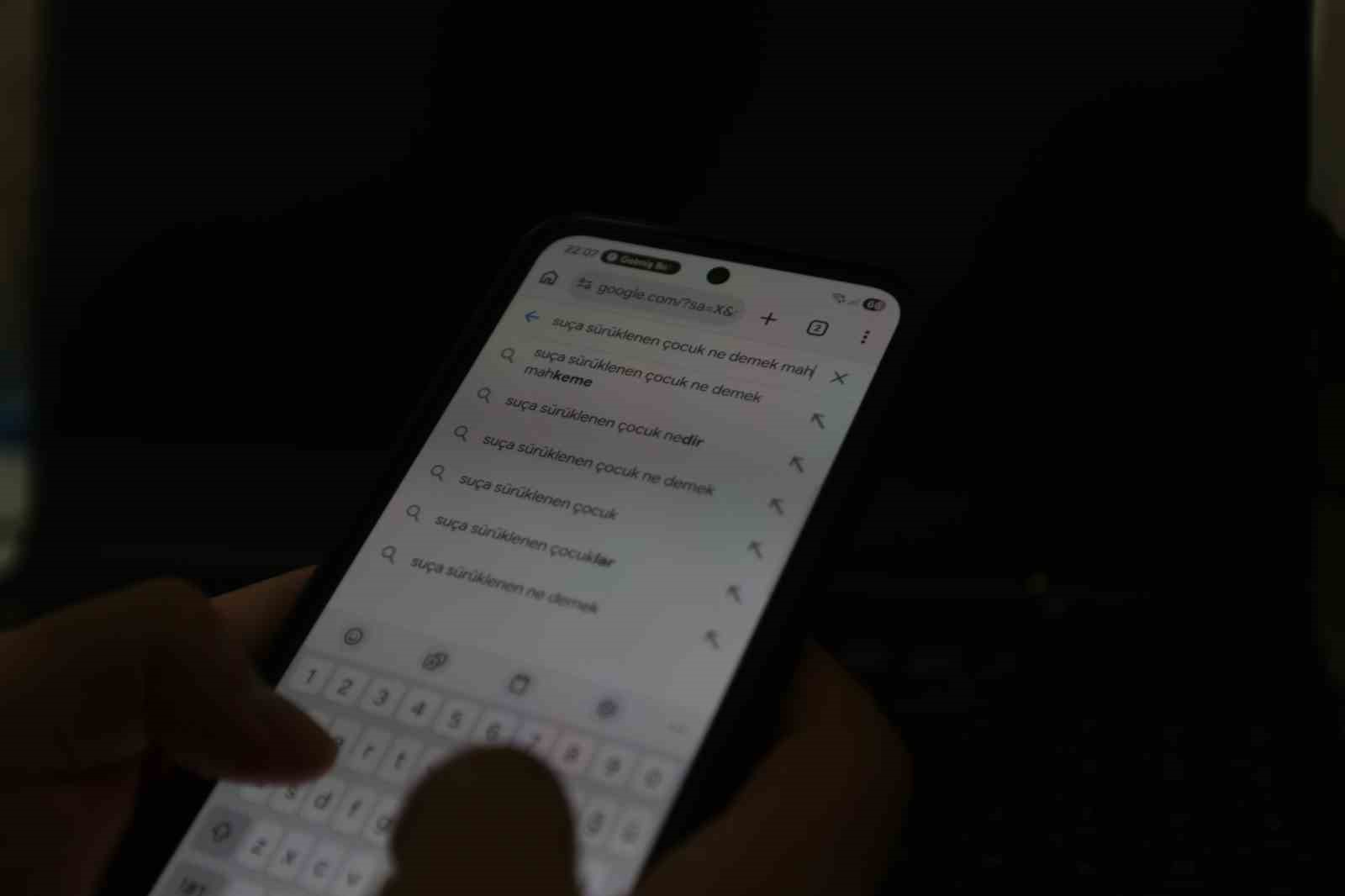 Şiddetin görünen yüzünün ardında aile, çevre ve yalnızlaşma var
