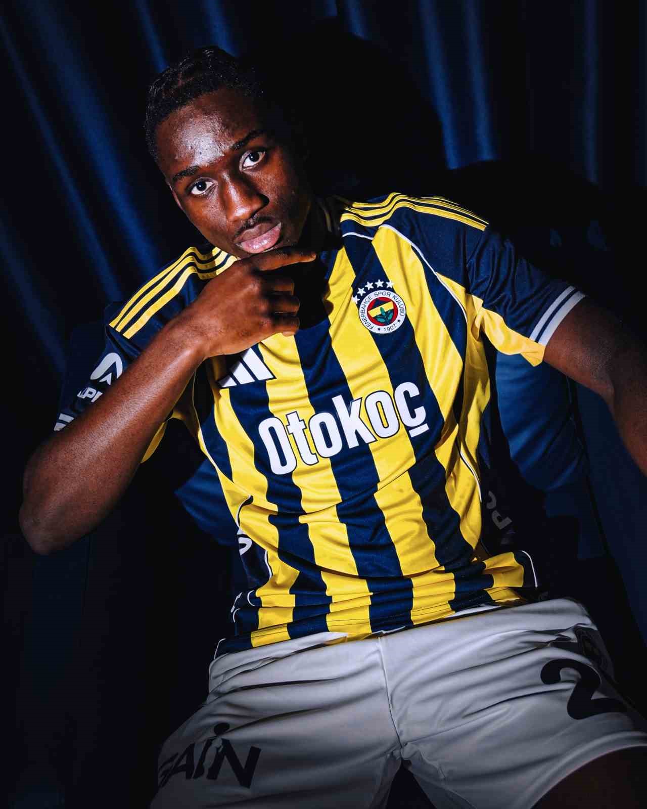 Sidiki Cherif, Fenerbahçe’nin 6. Fransız oyuncusu oldu
