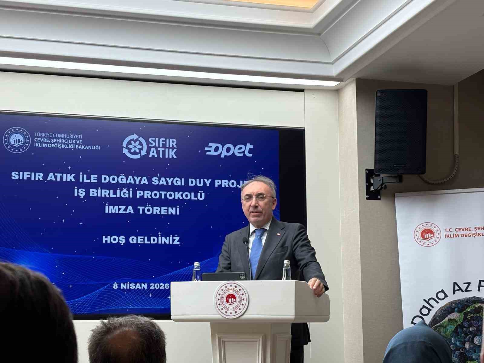 ‘Sıfır Atık ile Doğaya Saygı Duy Projesi’ ile akaryakıt istasyonlarında sıfır atık uygulamaları yaygınlaştırılacak
‘Sıfır Atık ile Doğaya Saygı Duy Projesi’ ile akaryakıt istasyonlarında sıfır atık uygulamaları yaygınlaştırılacak